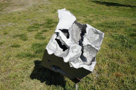 "Cube" aluminium 30 x 30 cm